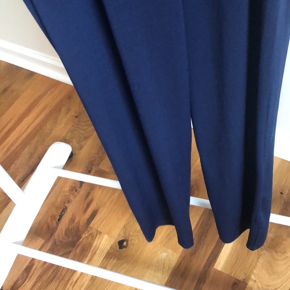 BCBGeneration jumpsuit in navy & black. SMALL - Picture 7 of 8